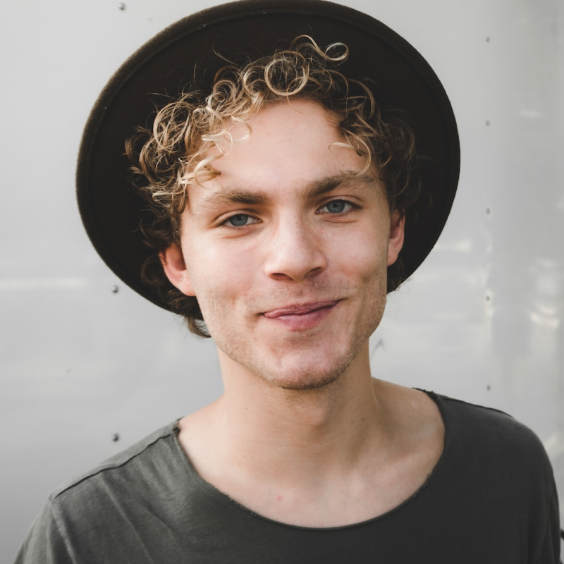 Profile image for Giovanna F